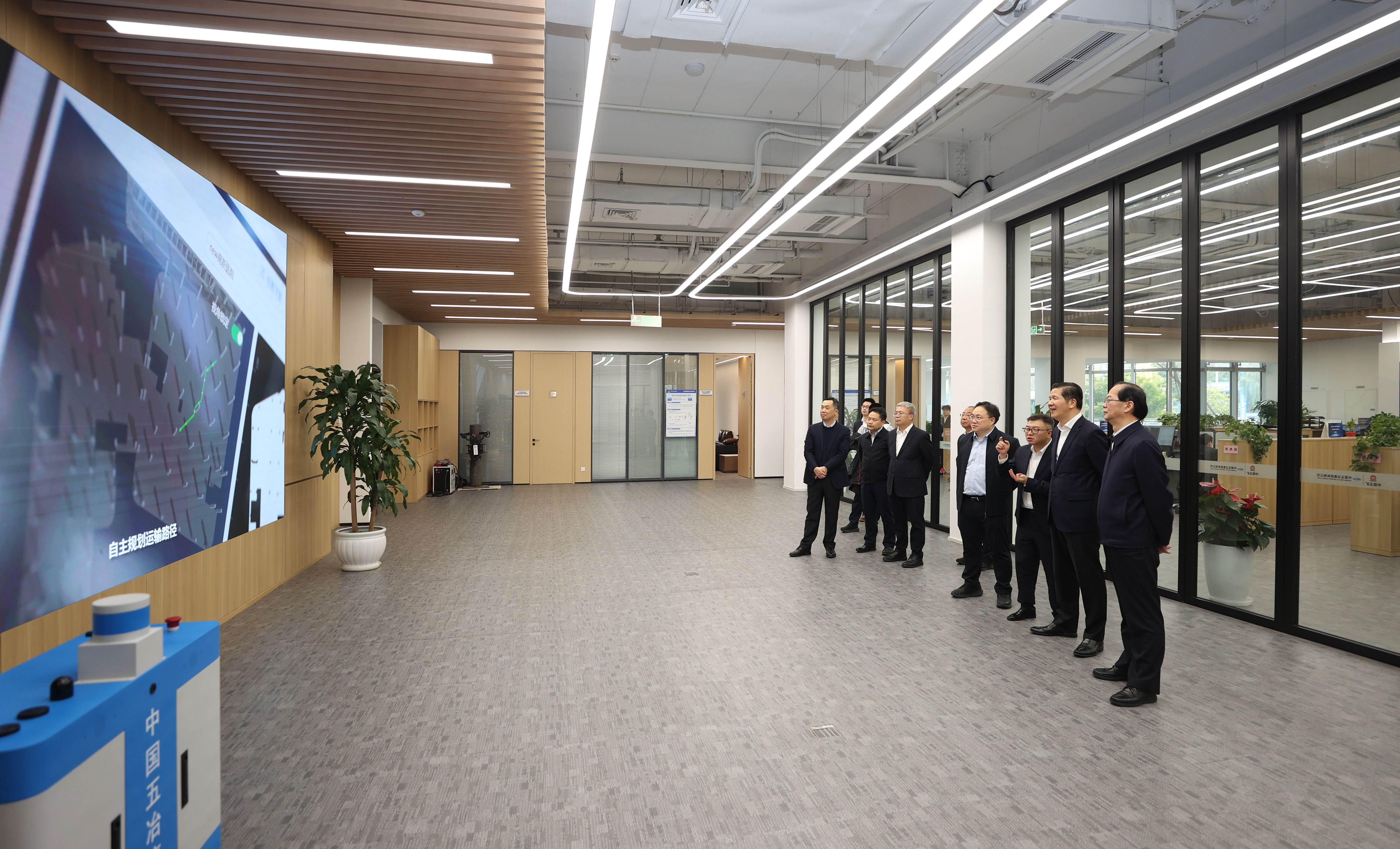 陈建光调研中国五冶科技中心